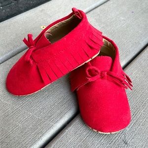 Old Navy Faux-Suede Moccasin Booties